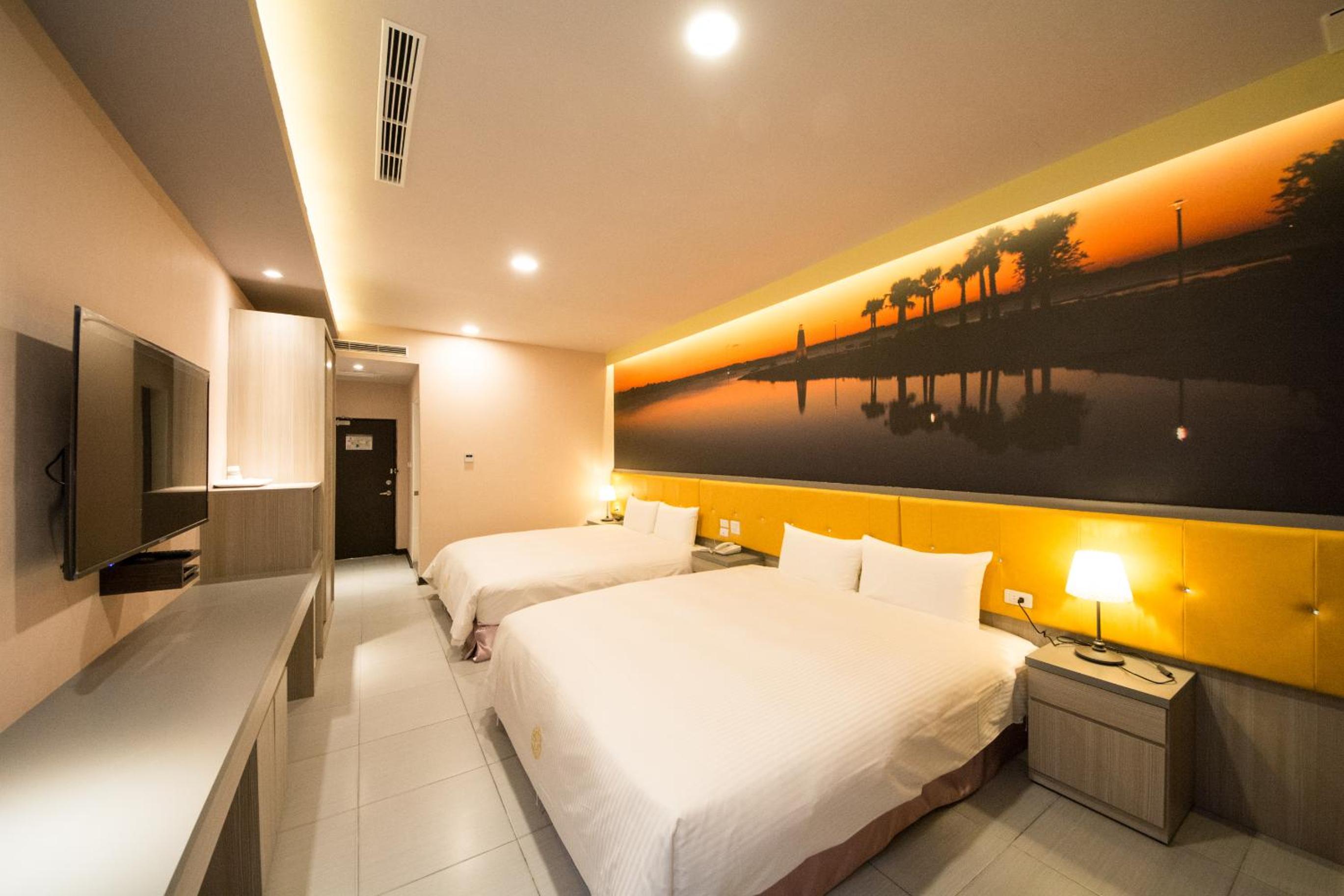 Deluxe Quadruple Room