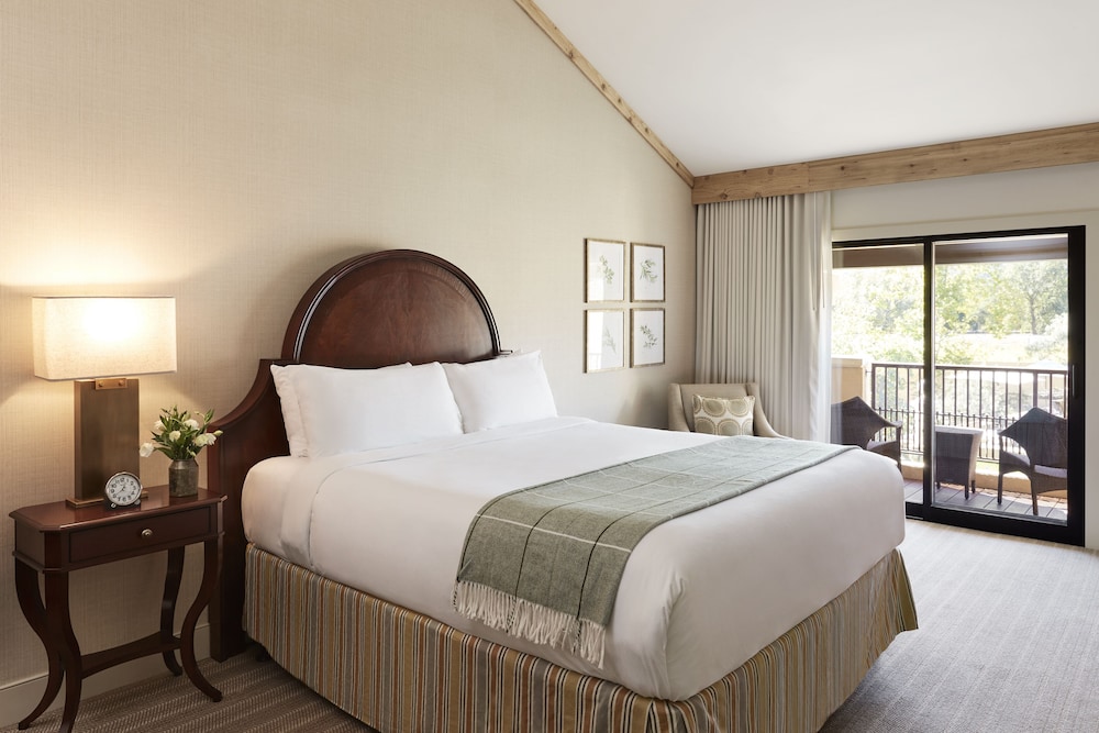 Room, 1 King Bed, Courtyard View