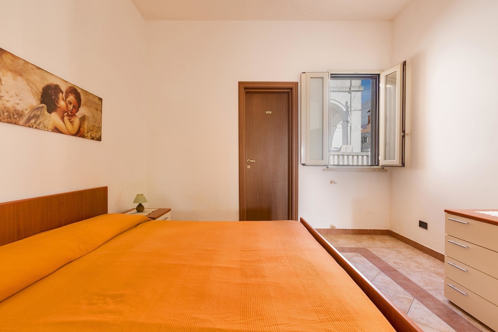 Standard Apartment, 2 Bedrooms (1069)