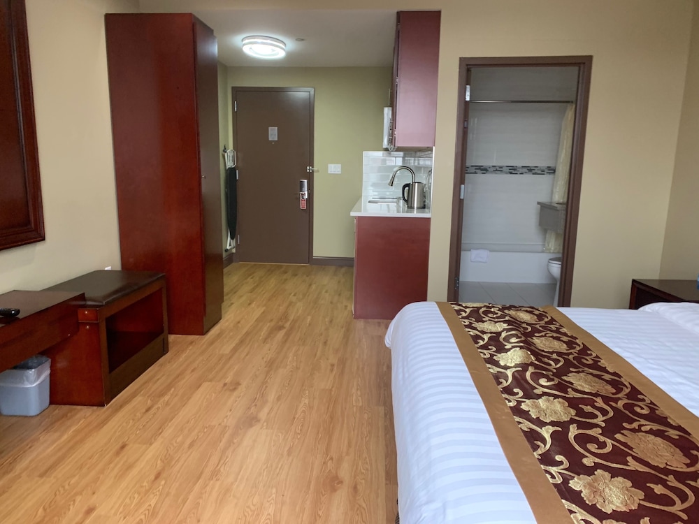 Premium Suite, Multiple Beds, Non Smoking