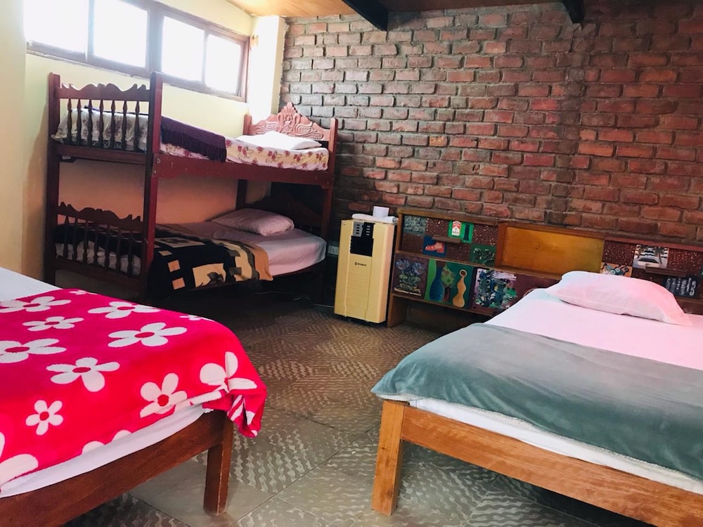 Quadruple Room, Non Smoking, Shared Bathroom