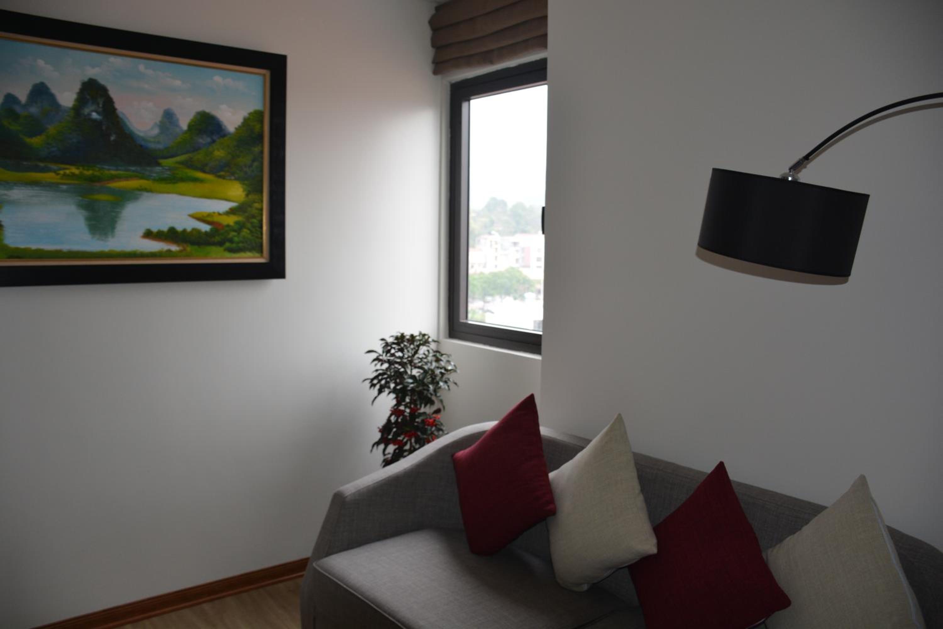 Double or Twin Room with Mountain View