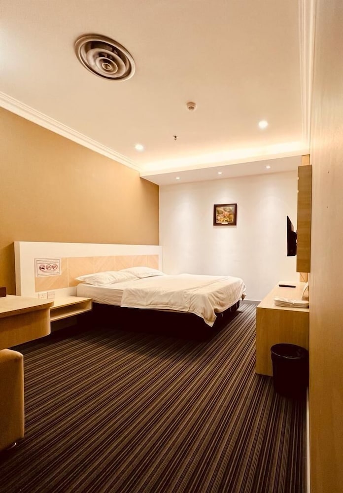 Punai Room