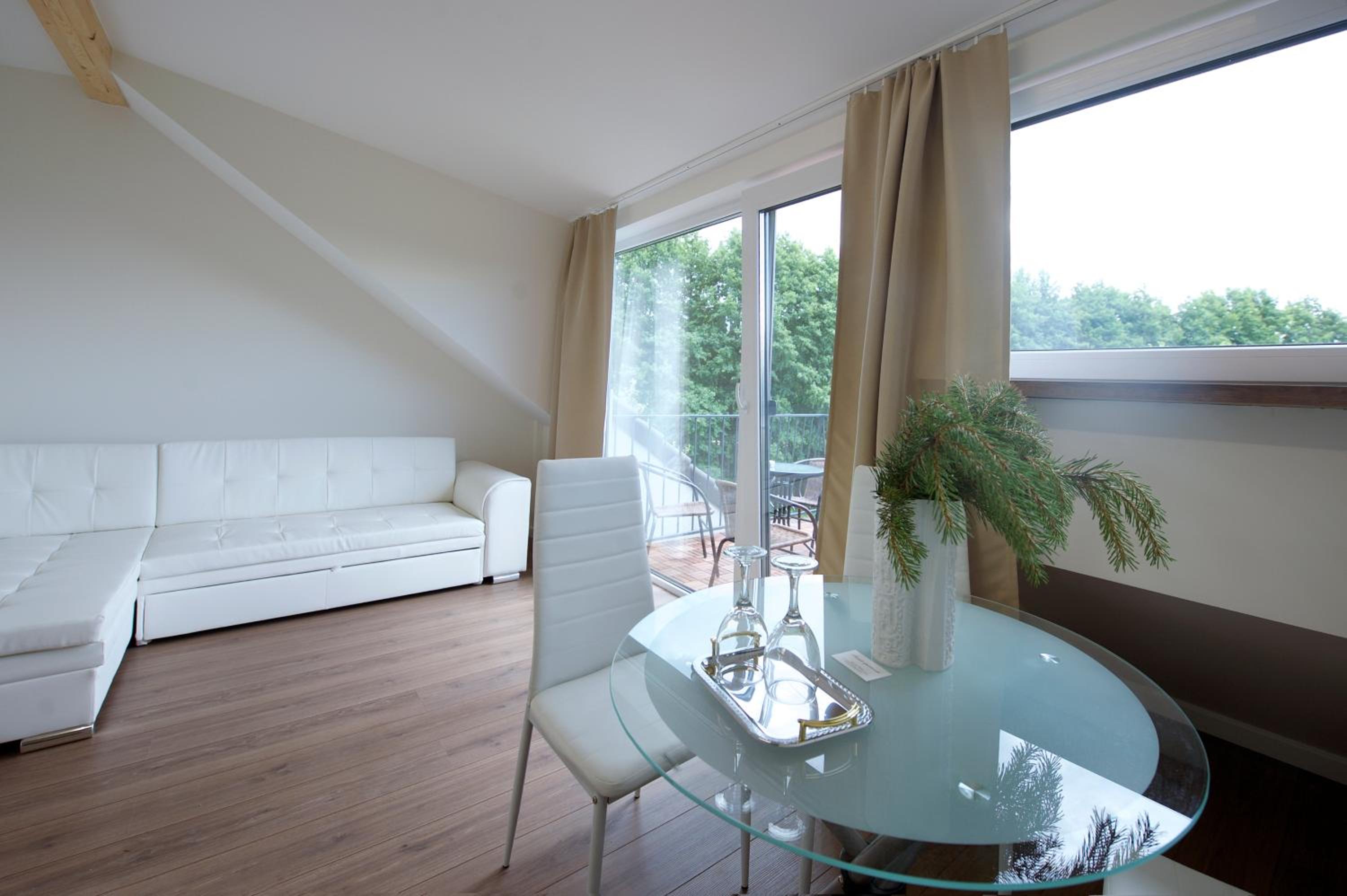 One-Bedroom Apartment with Balcony