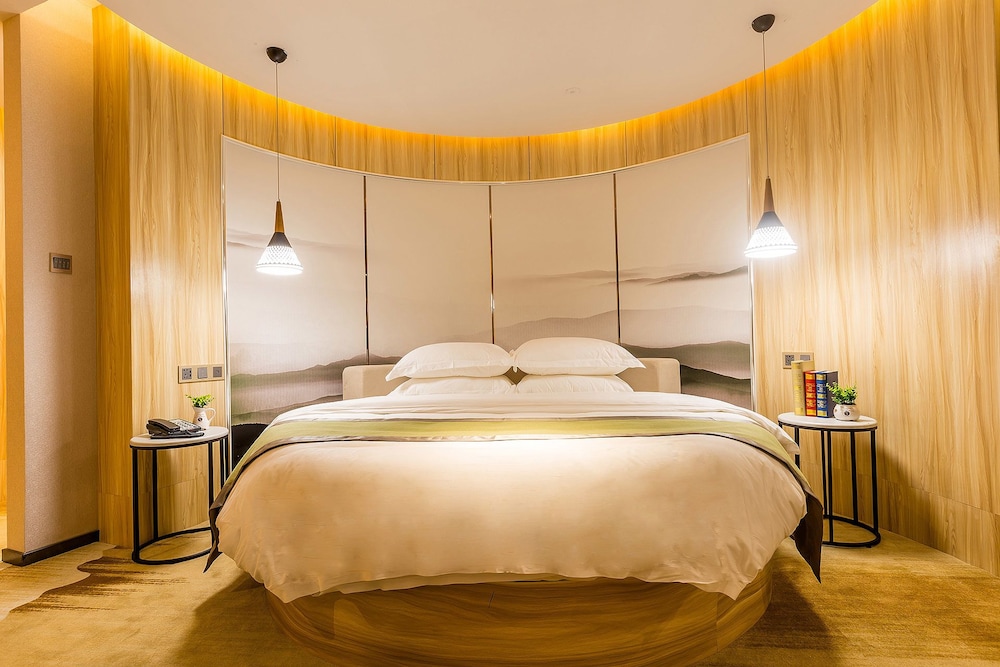 Honeymoon Double Room