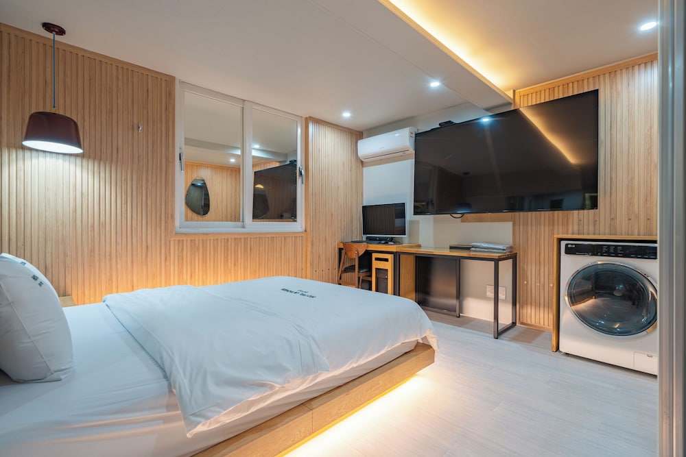 Premium Double Room