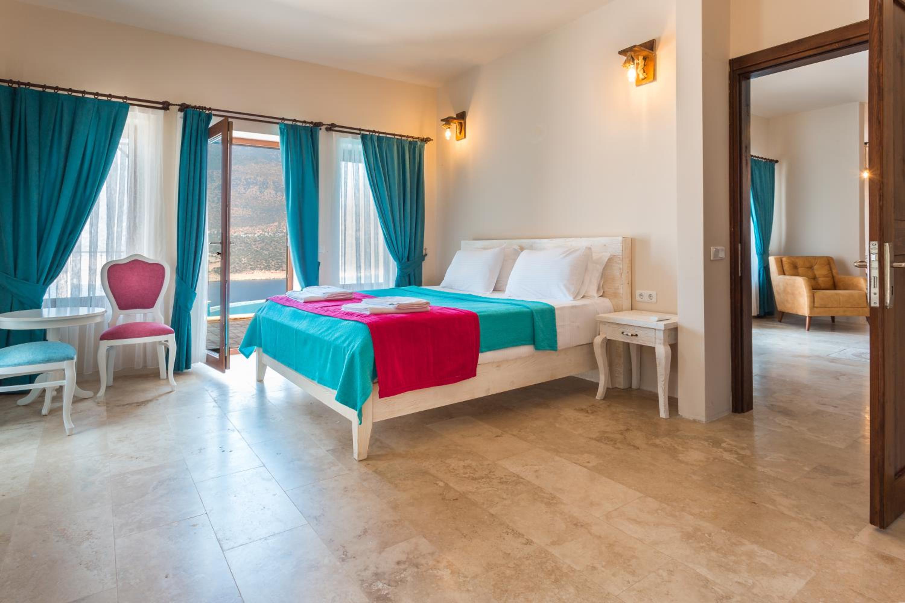 Suite with Sea View