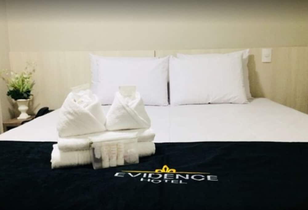 Double or Twin Room, 2 Twin Beds, Accessible, River View
