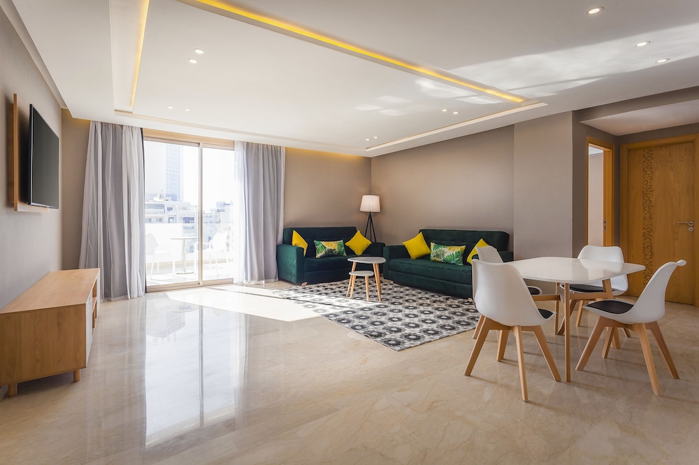 Executive Suite, Terrace