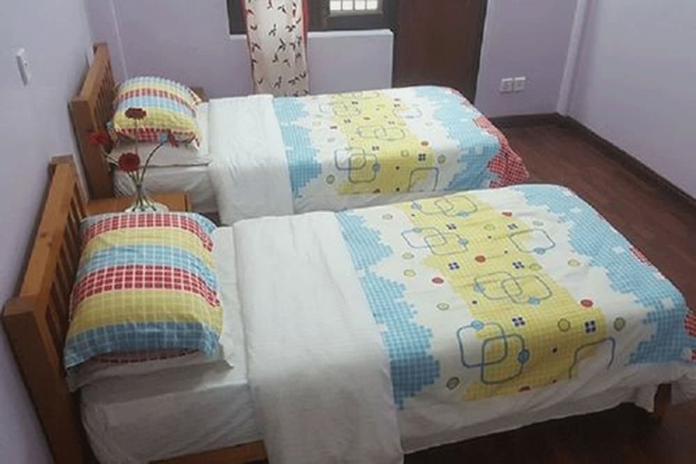 Basic Apartment, 1 Double Bed, Smoking, Mountain View