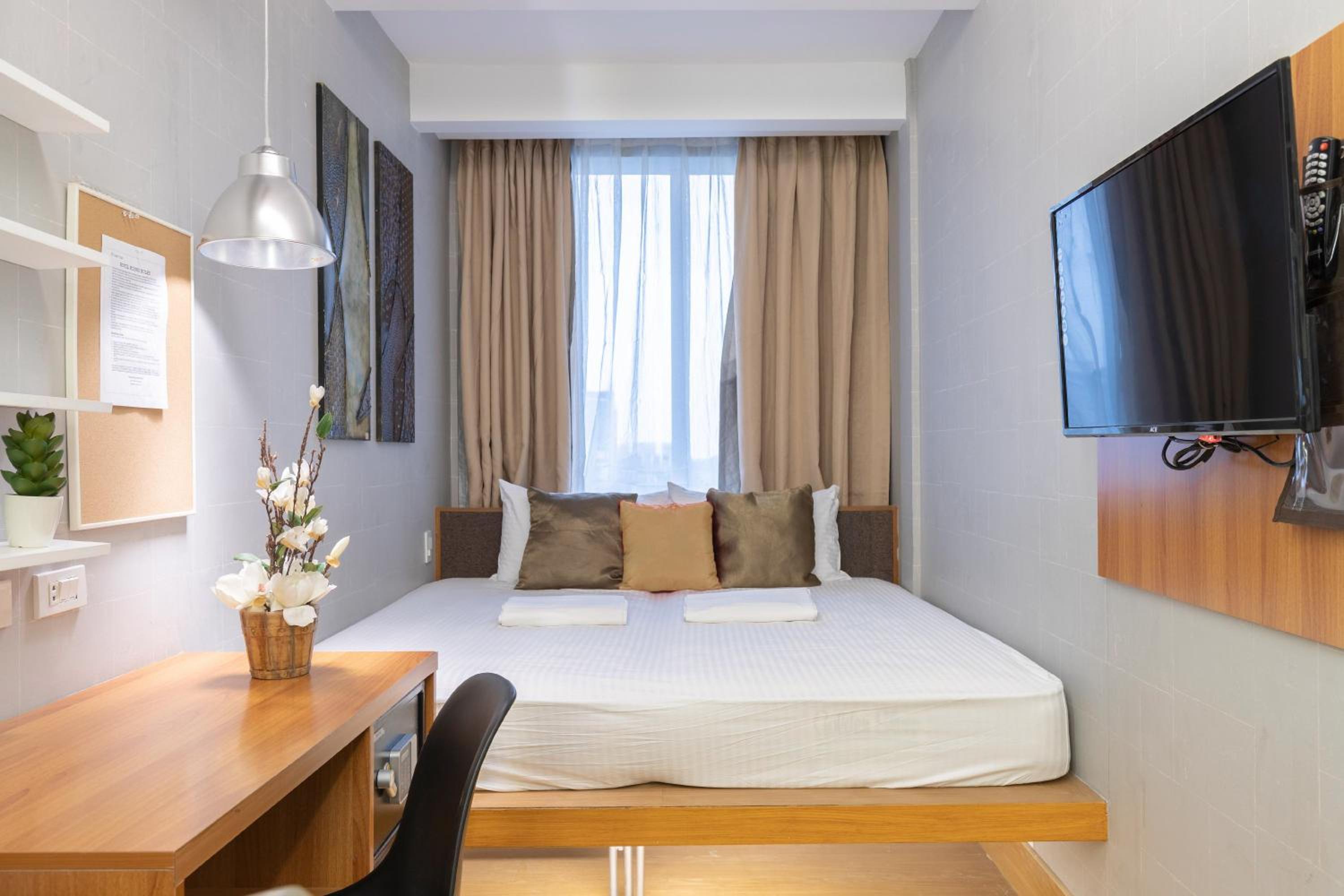Double or Twin Room with City View