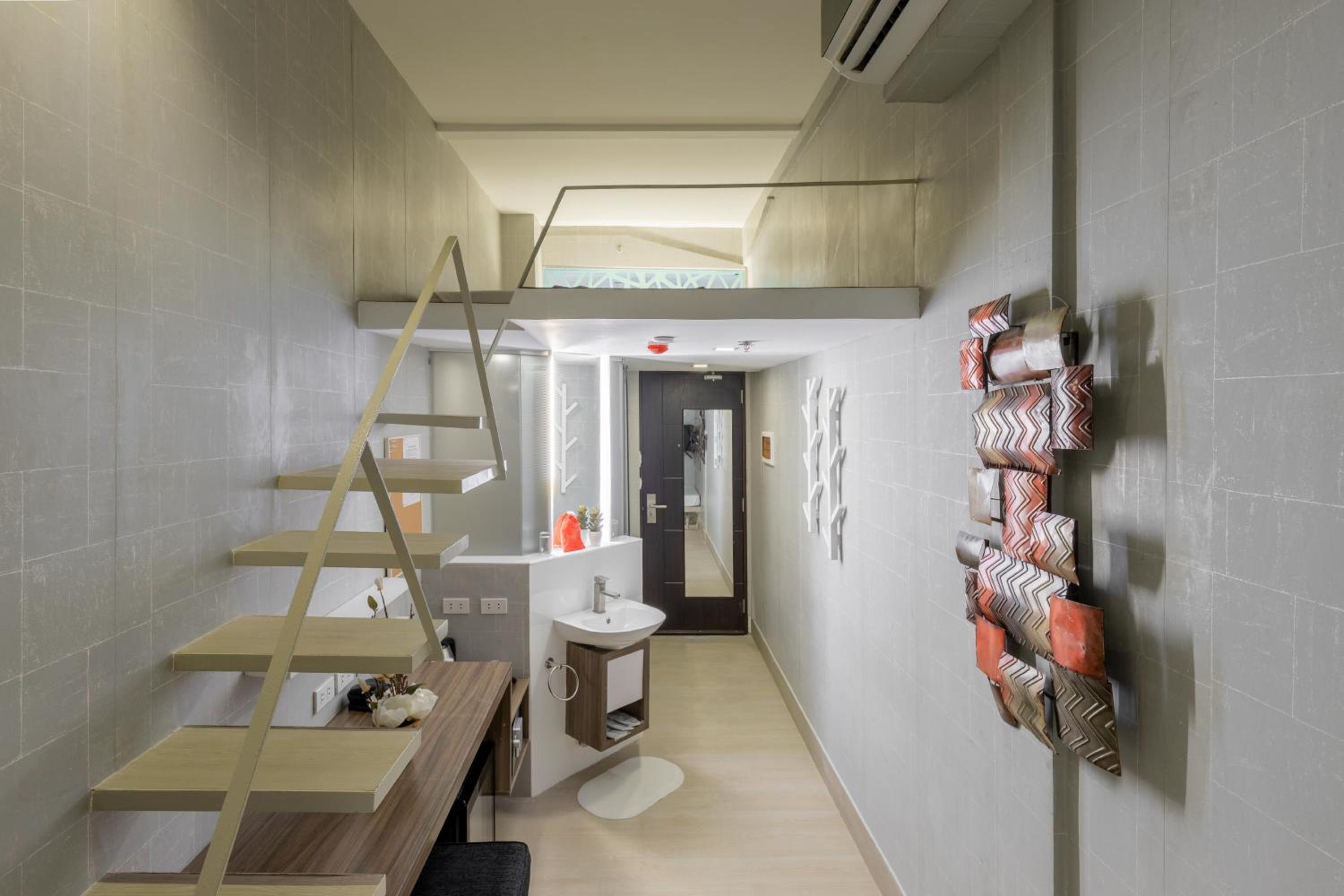 Deluxe Double or Twin Room without View
