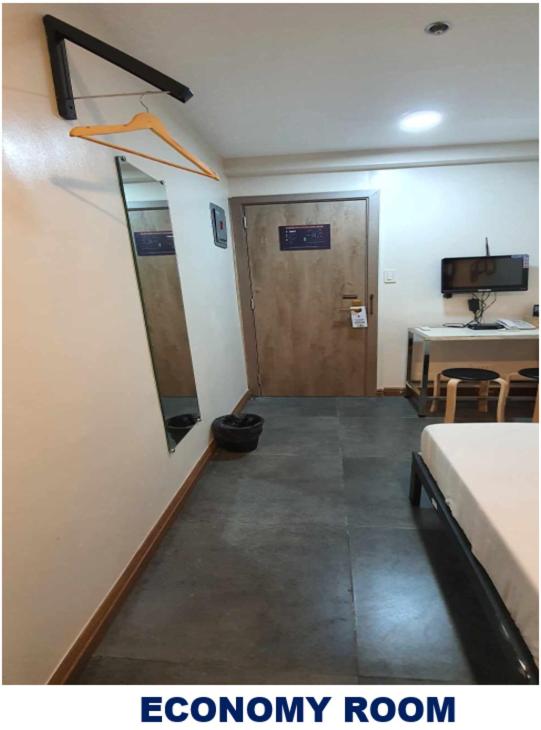 Economy Single Room