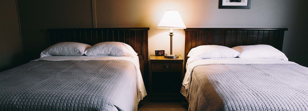 Standard Room, 2 Double Beds, Non Smoking