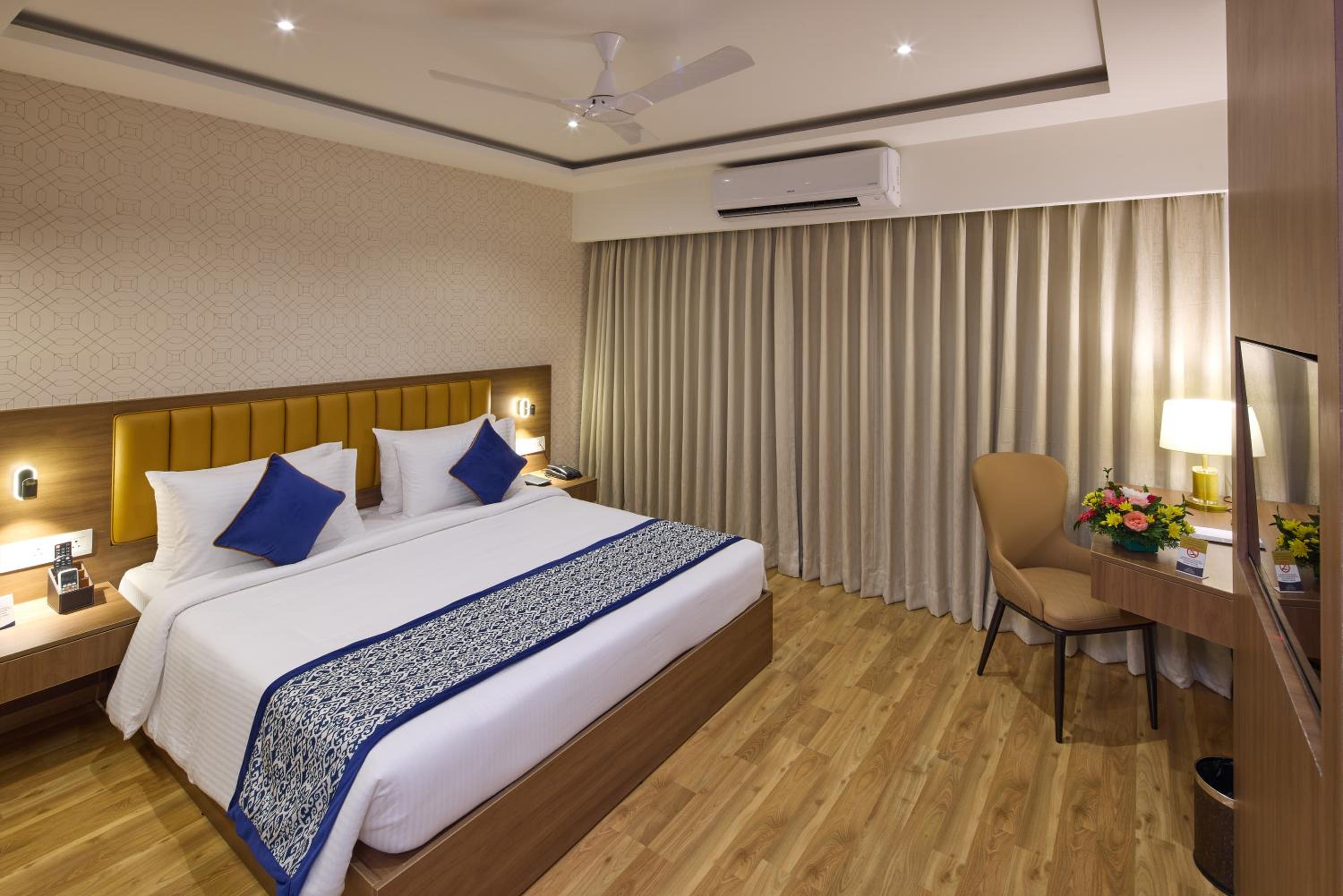 Premium Double Room with Balcony