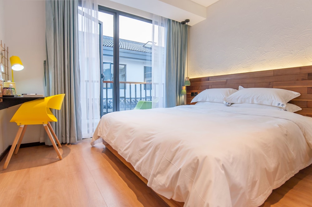 Double Room B