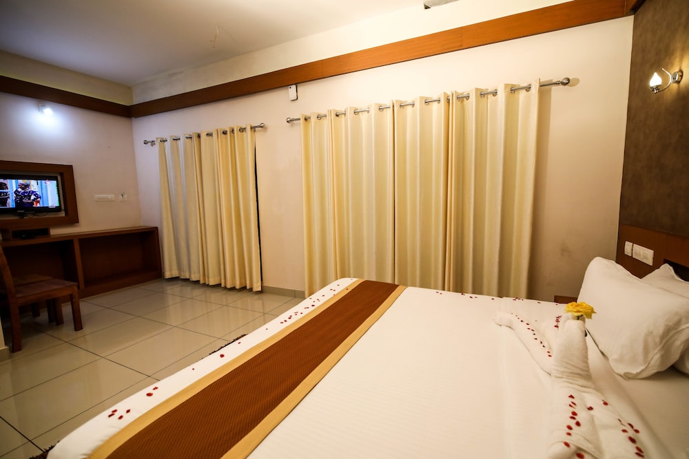 Deluxe Room, 1 Double Bed, Non Smoking, Garden View