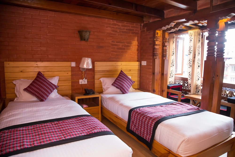 Standard Triple Room (Ac)