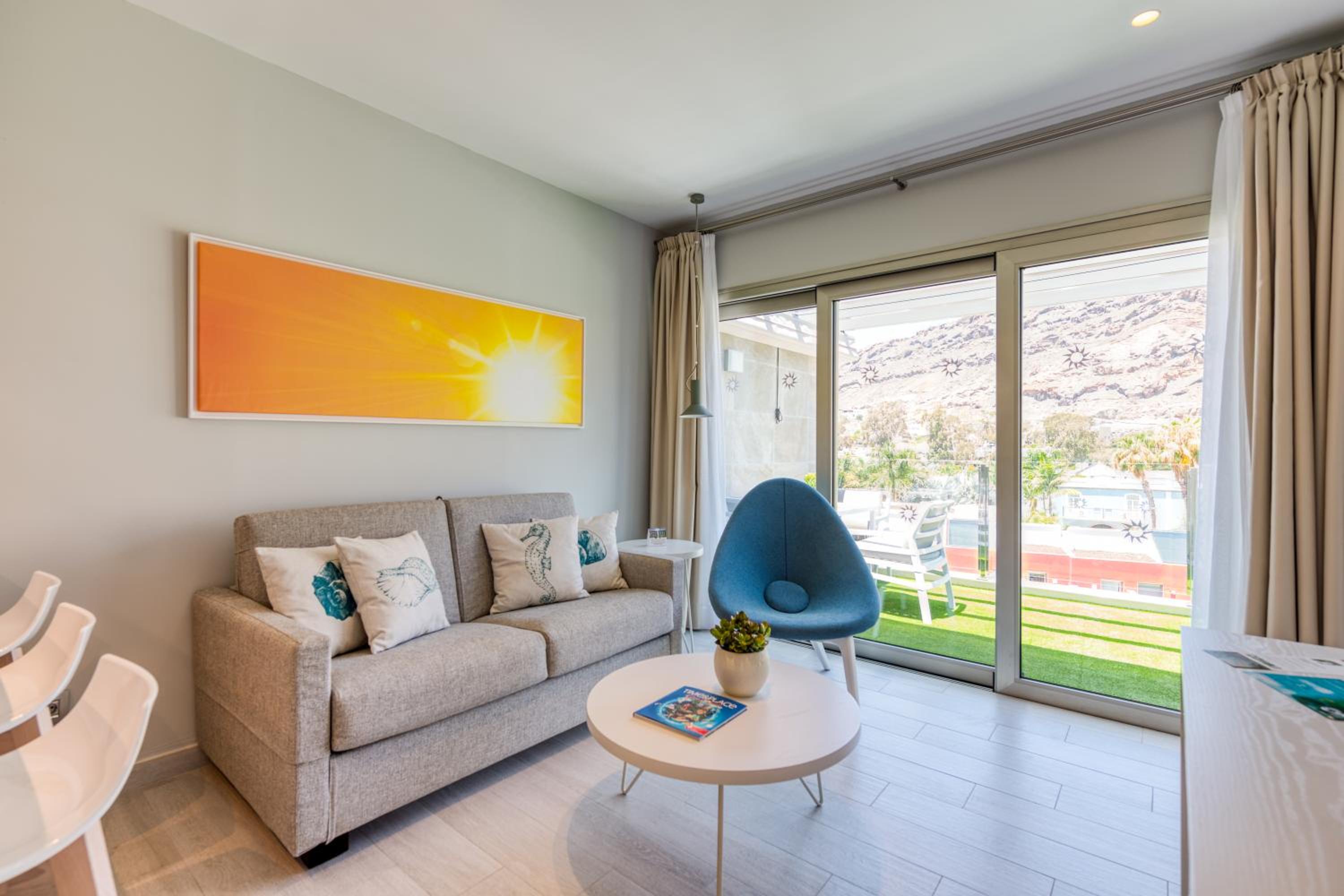 One-Bedroom Superior Room Holiday Home With Private Jacuzzi (3 Adults)
