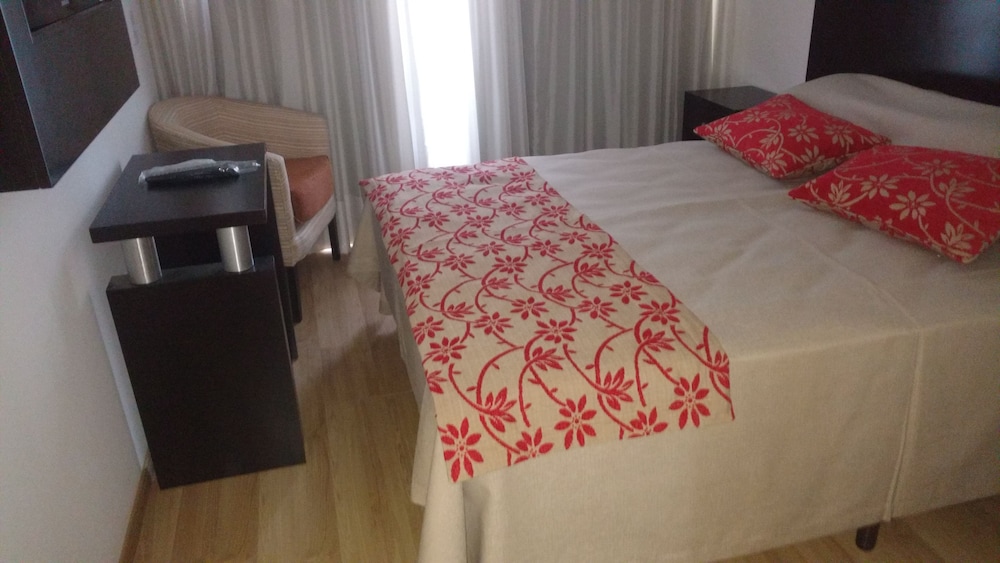 Superior Triple Room, City View