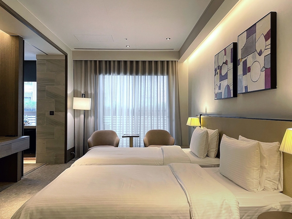 Deluxe Twin Room (2F- 4F)