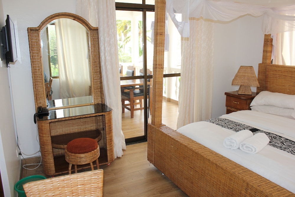 Family Suite, 2 Bedrooms, Balcony, Ocean View