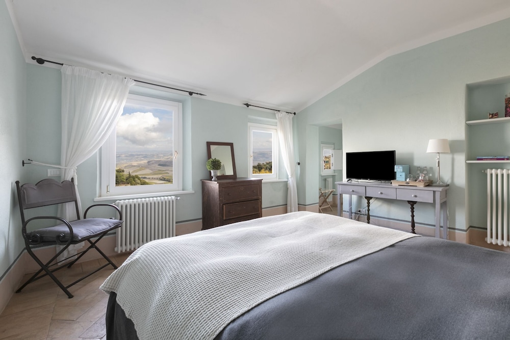 Deluxe Double Room, 1 Queen Bed, Non Smoking, Vineyard View