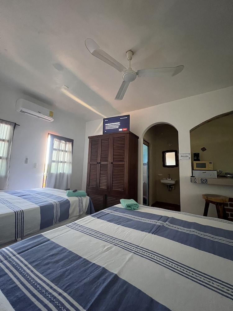 Panoramic Bungalow, 2 Double Beds