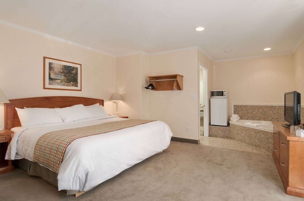 Suite, 2 Bedrooms