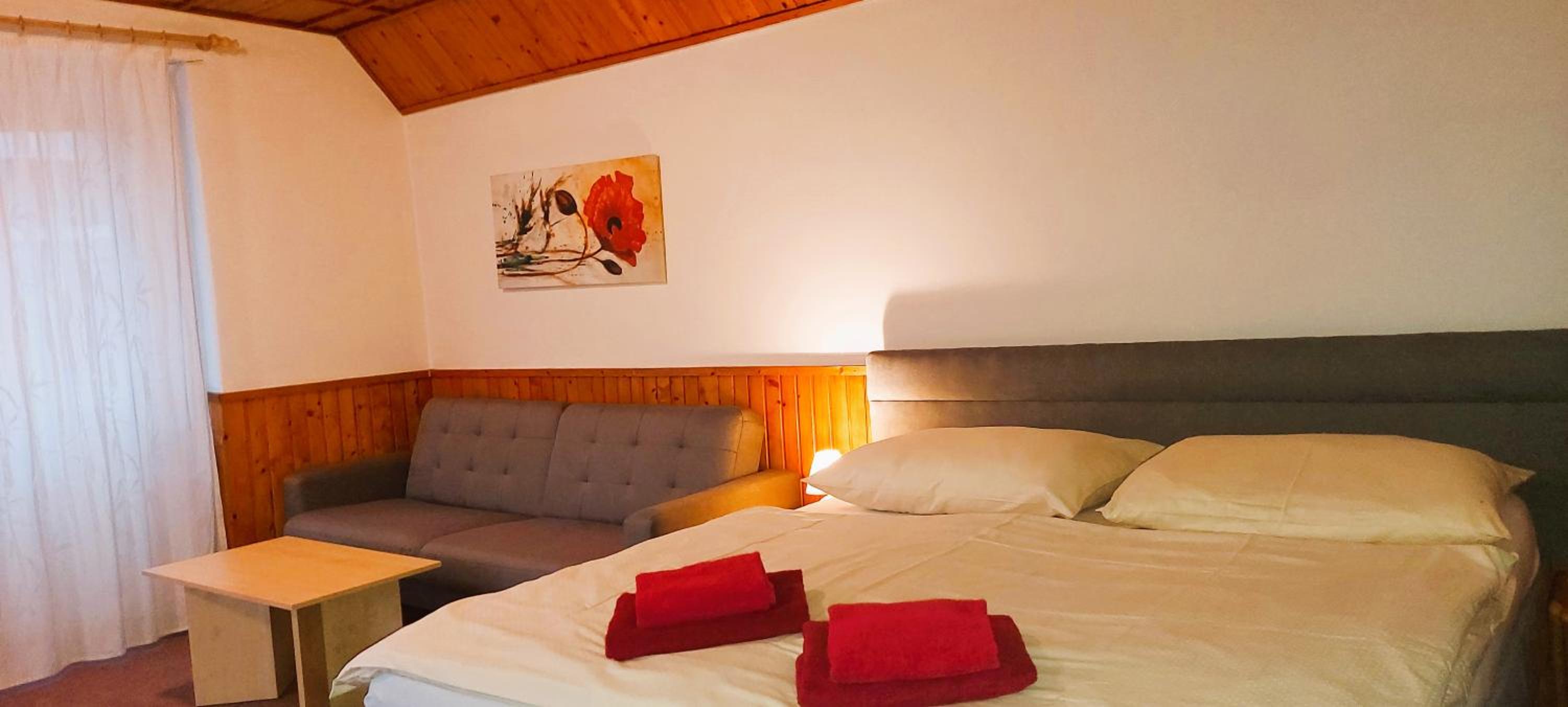 Deluxe Double Room with Extra Bed