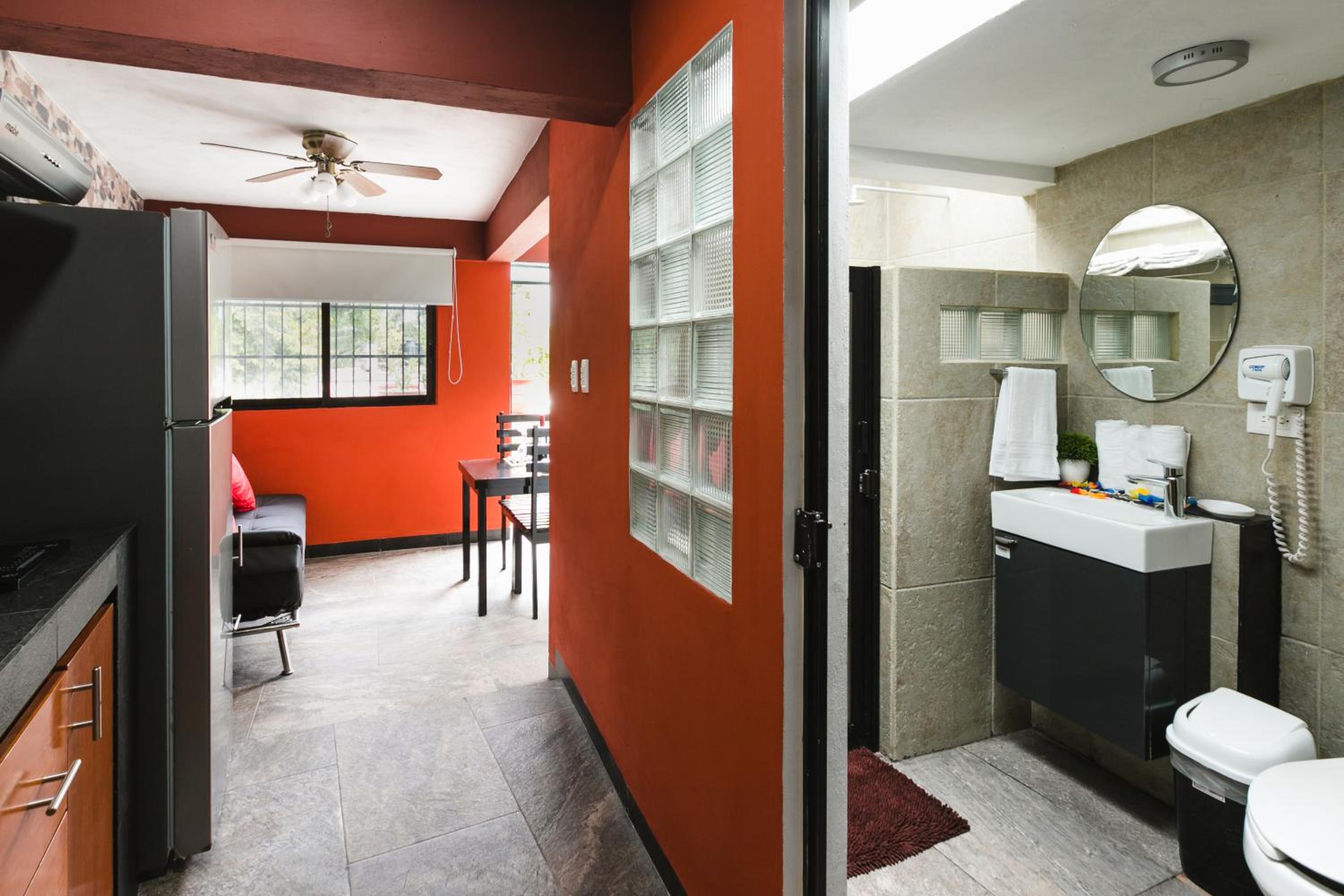 One-Bedroom Apartment