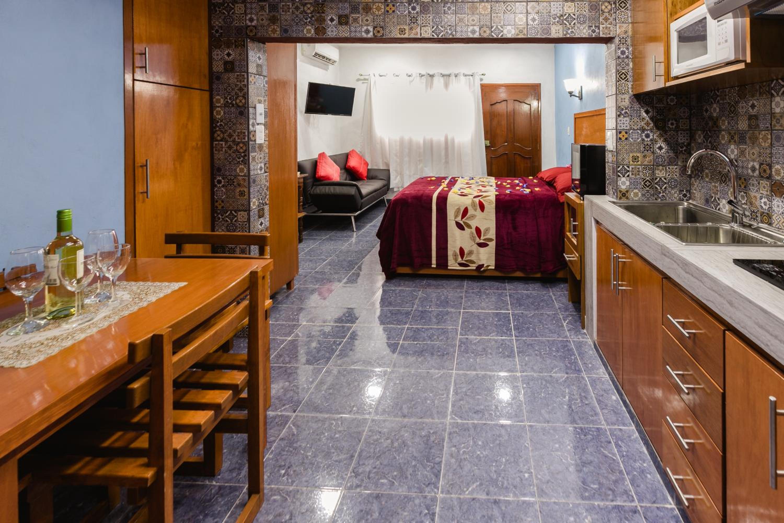 Studio Apartment