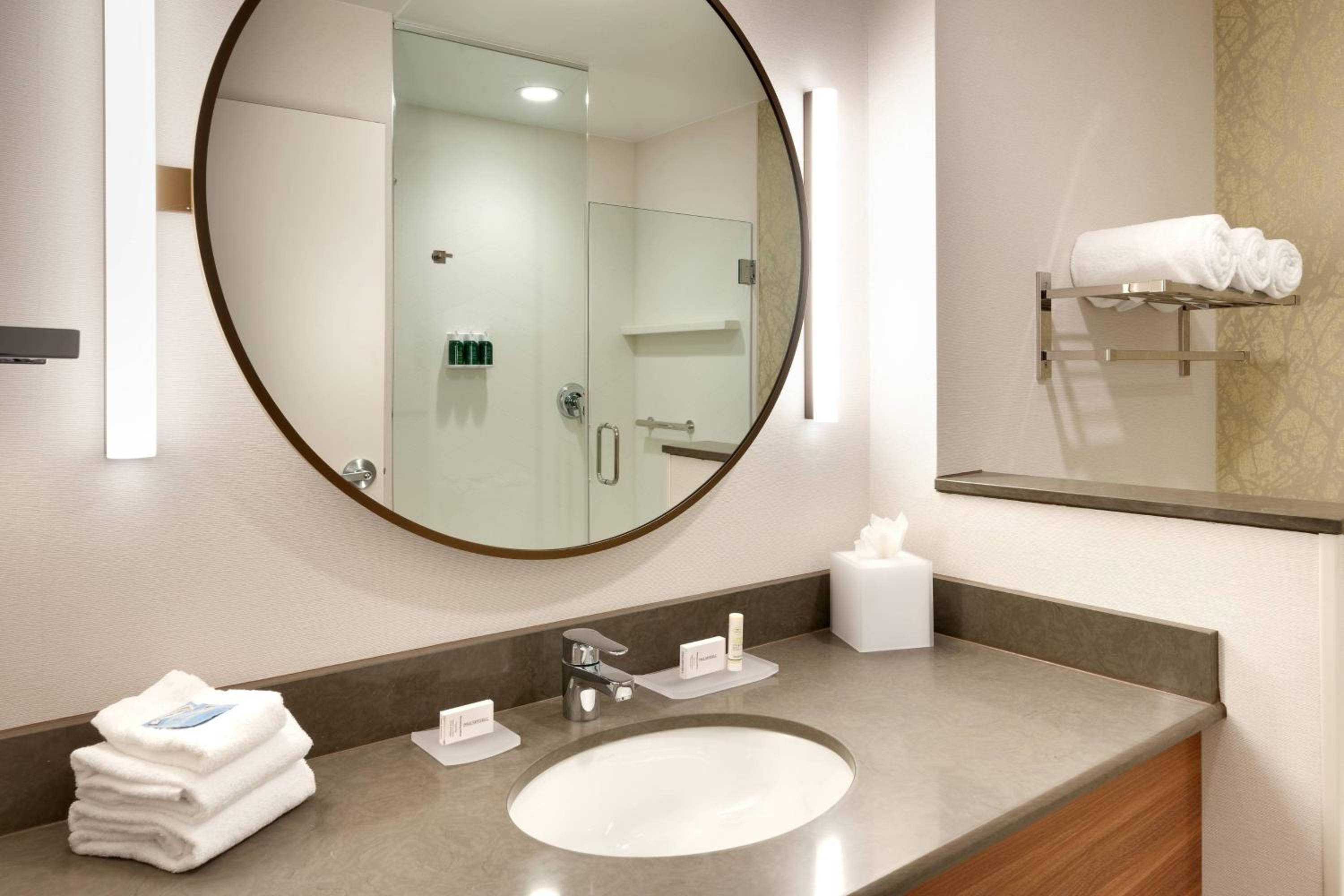King Room - Hearing Accessible