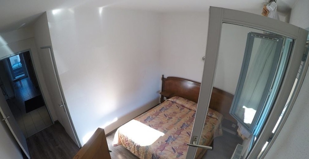 Triple Room, 3 Twin Beds, Non Smoking