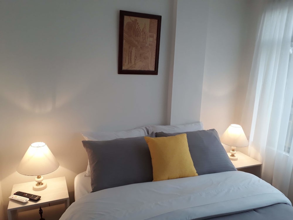 Deluxe Suite, 1 Double Bed with Sofa bed (4 people)
