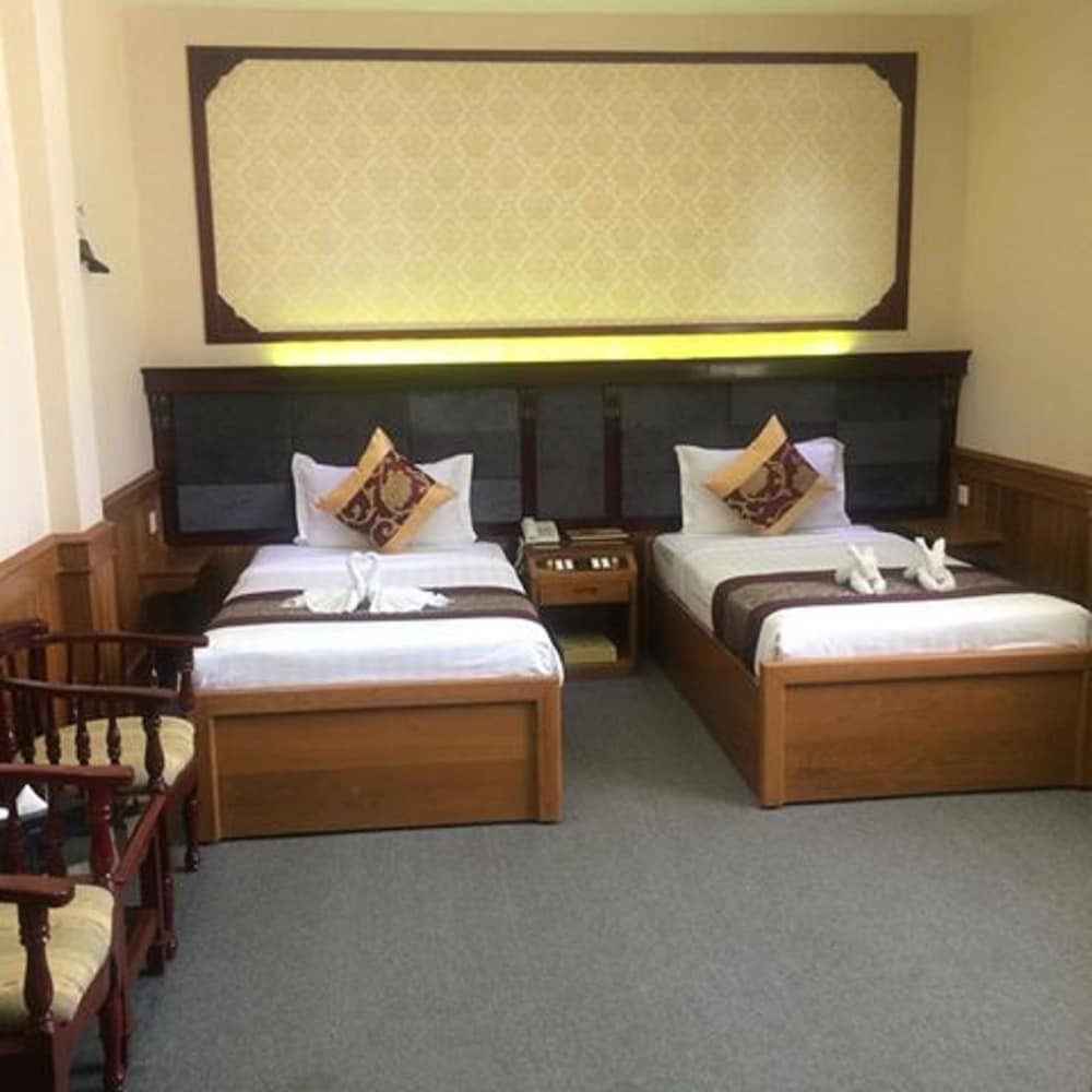 Superior Twin Room, 2 Twin Beds, Private Bathroom, City View