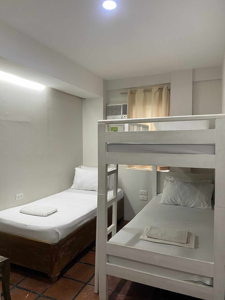 Family Triple Room