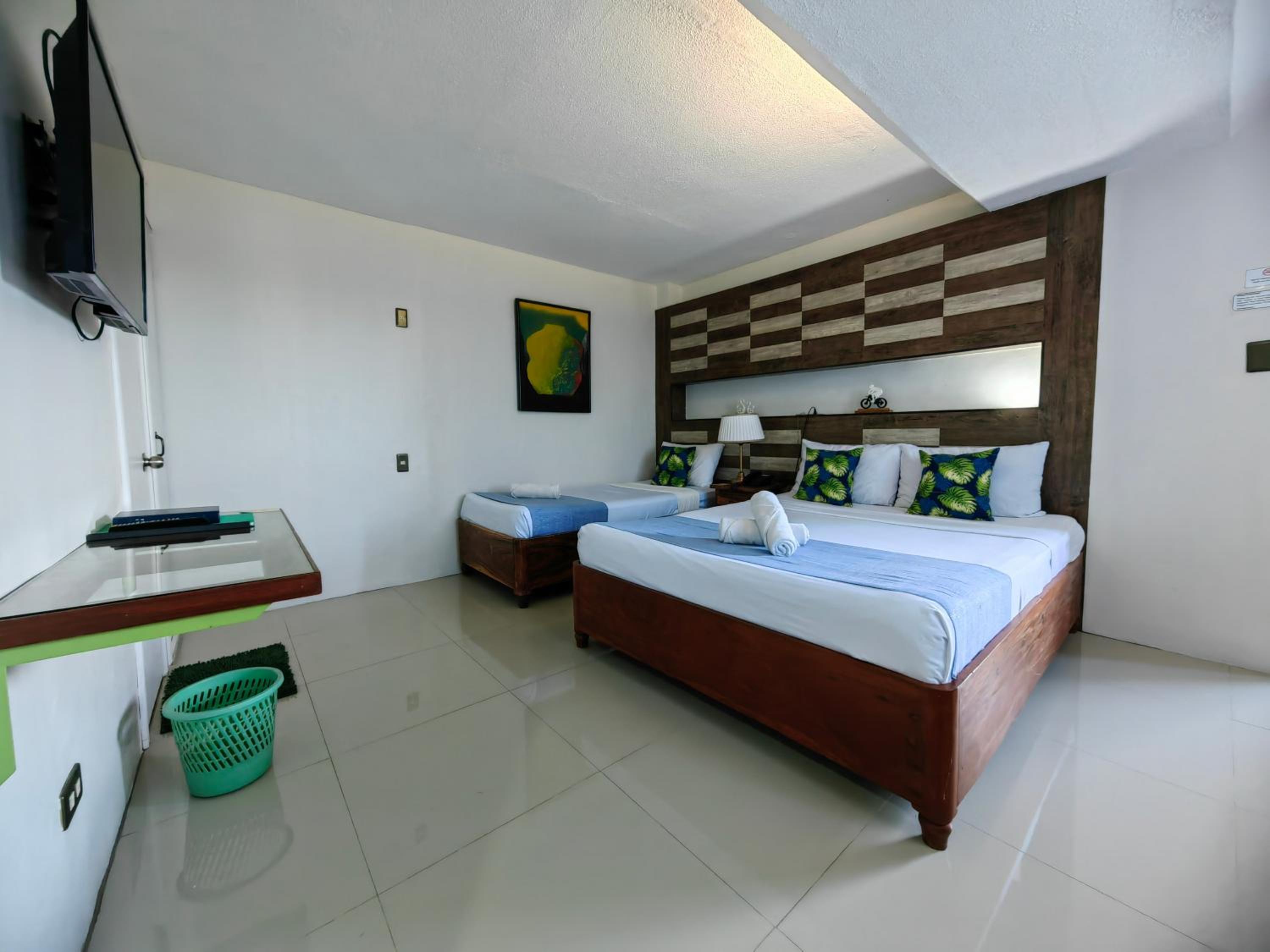 Deluxe Quadruple Room