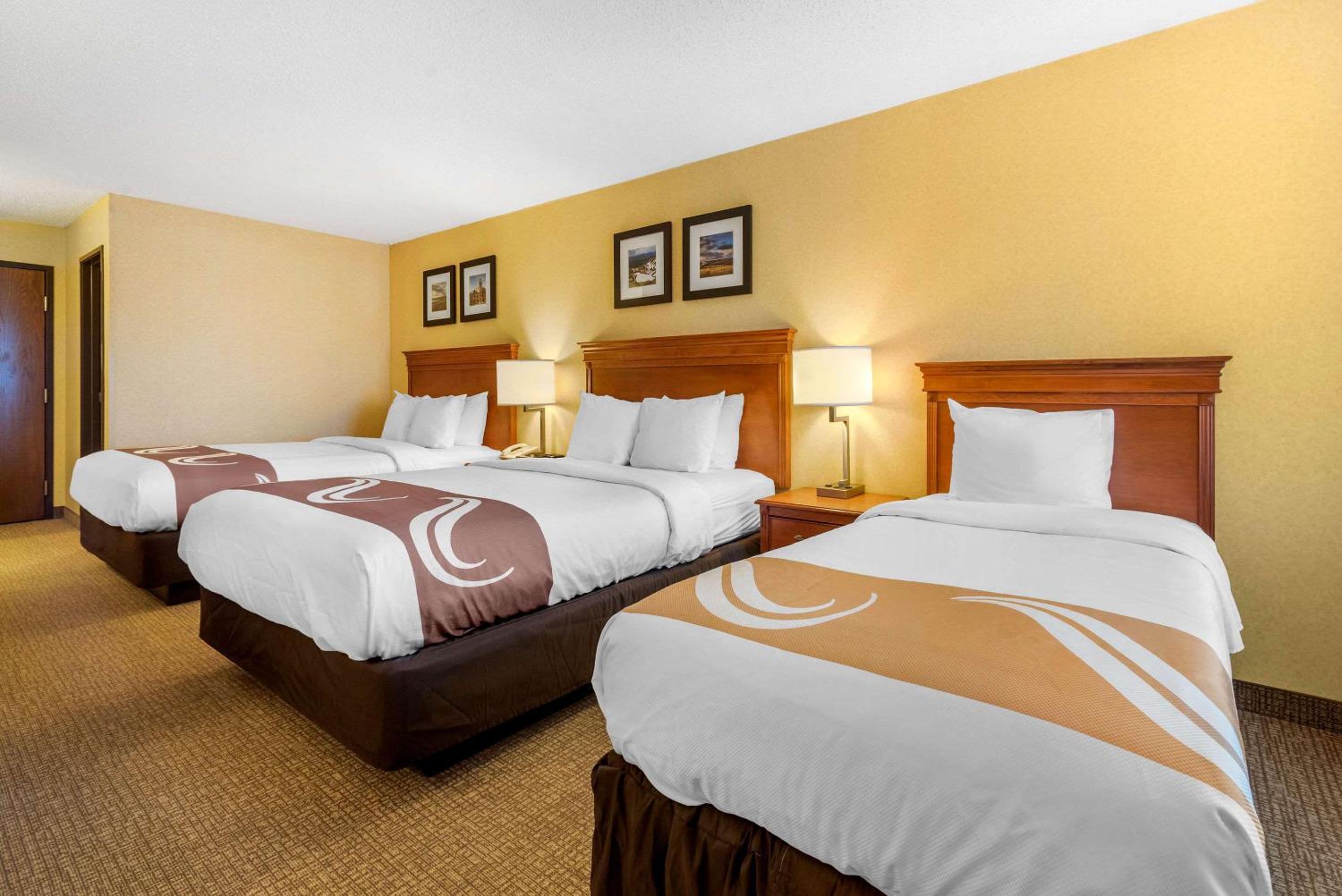 Queen Room with Two Queen Beds - Non-Smoking