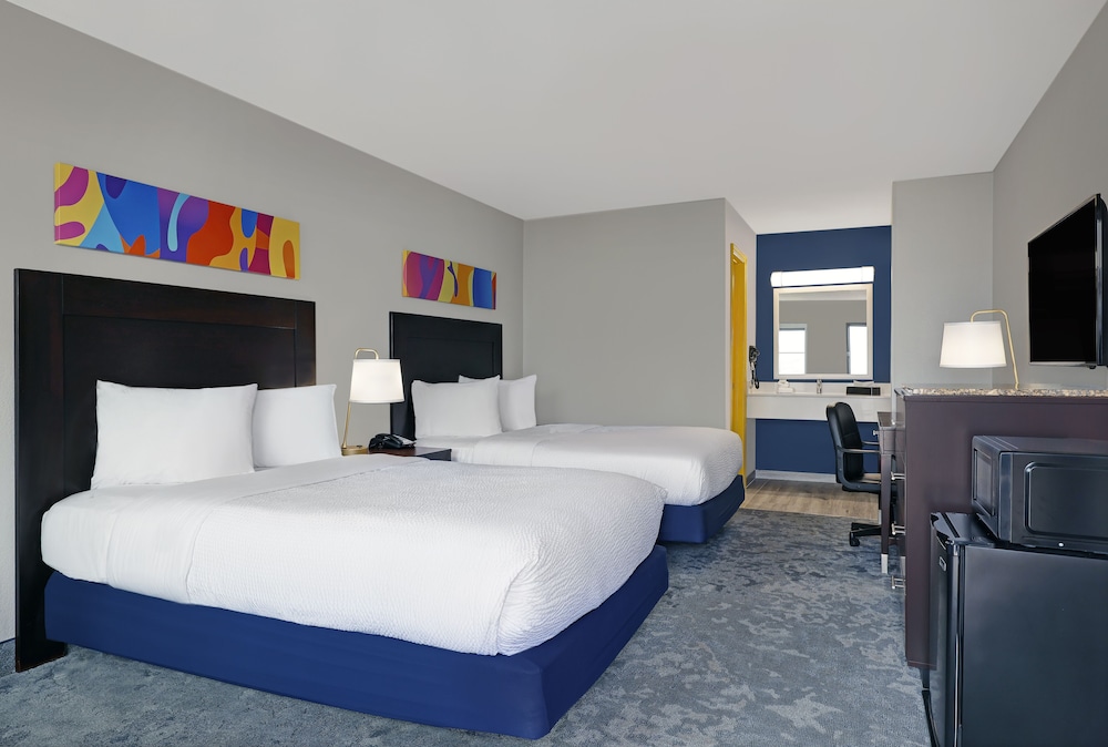 Double Room, 2 Double Beds, Non Smoking