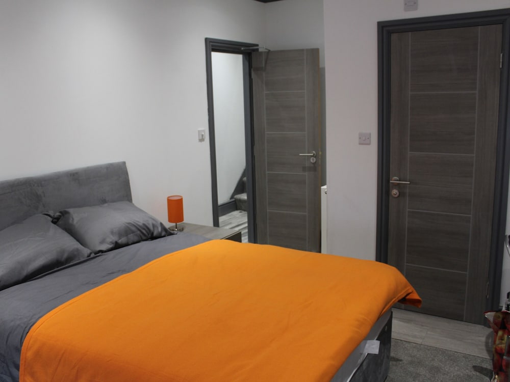 Superior Double Room, Ensuite (With TV)