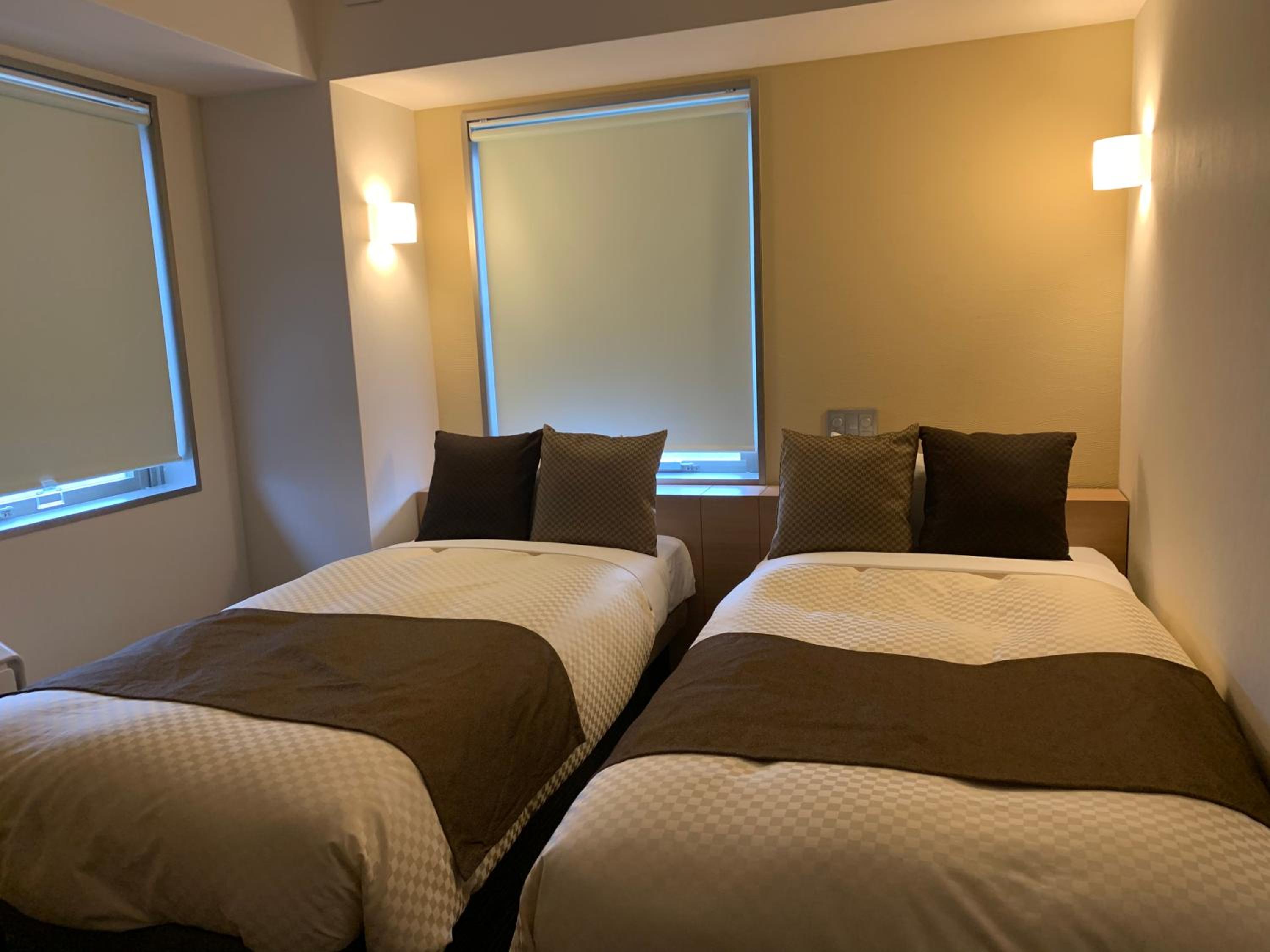Twin Room with Bath