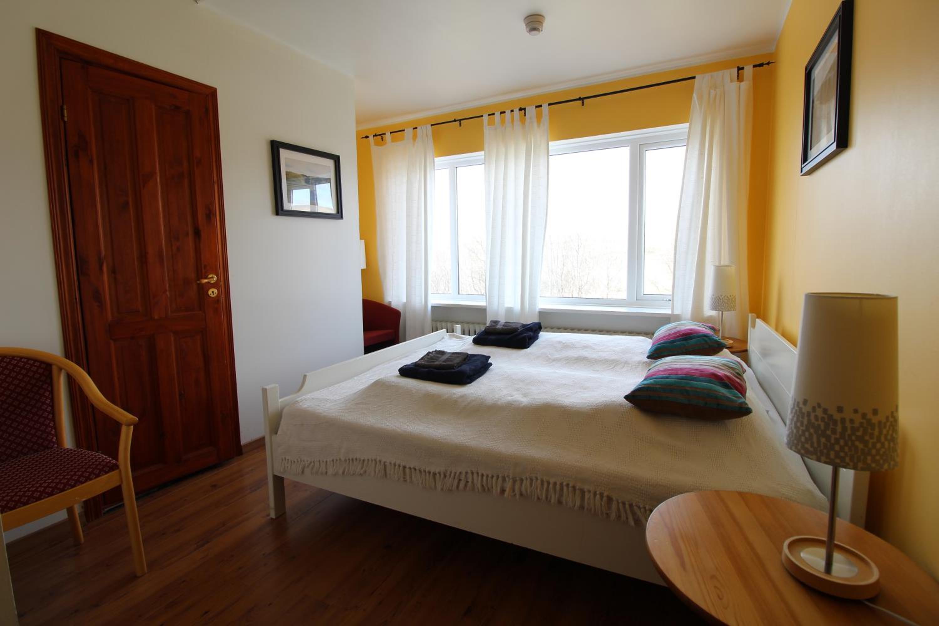 Standard Twin Room with Garden View