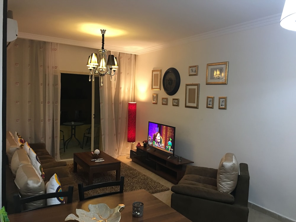 Apartment, 1 Bedroom, Pool View