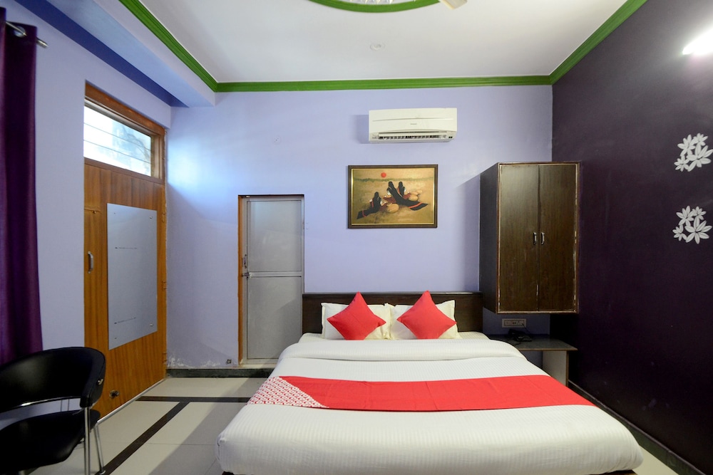 Double Room, 1 King Bed