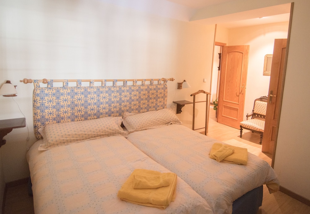 Duplex, 3 Bedrooms