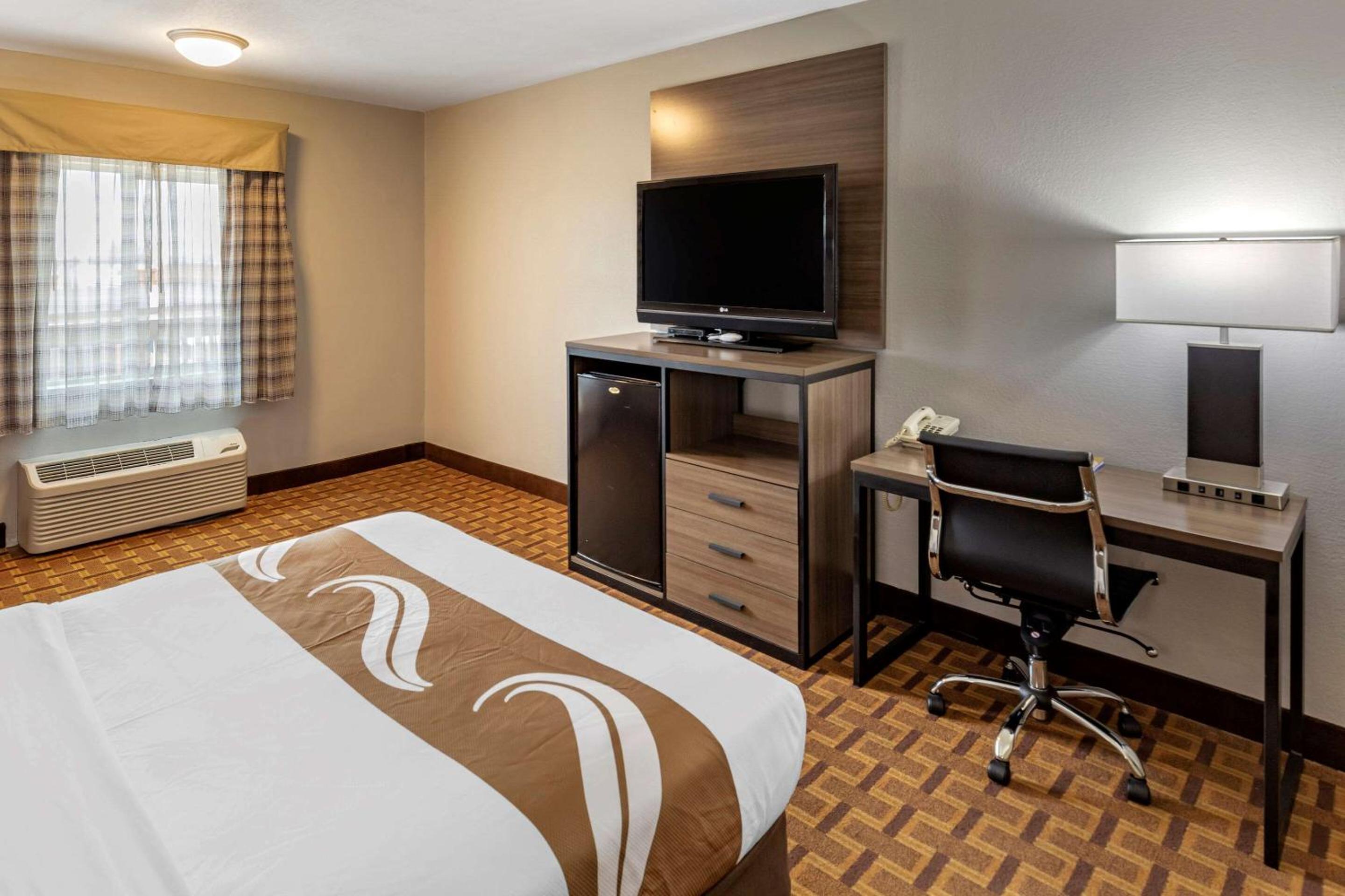 Queen Room