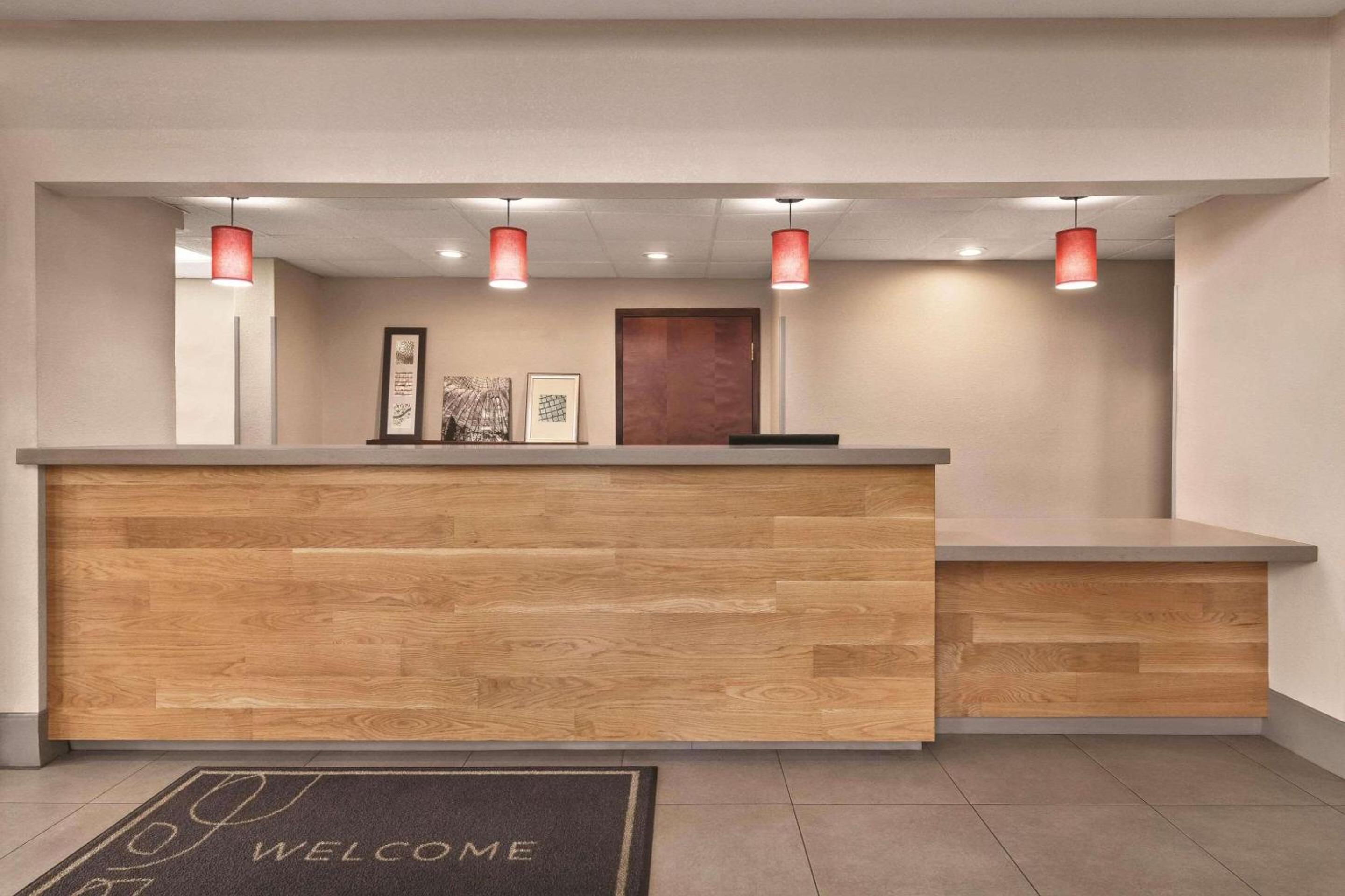 Country Inn & Suites by Radisson, Griffin, GA