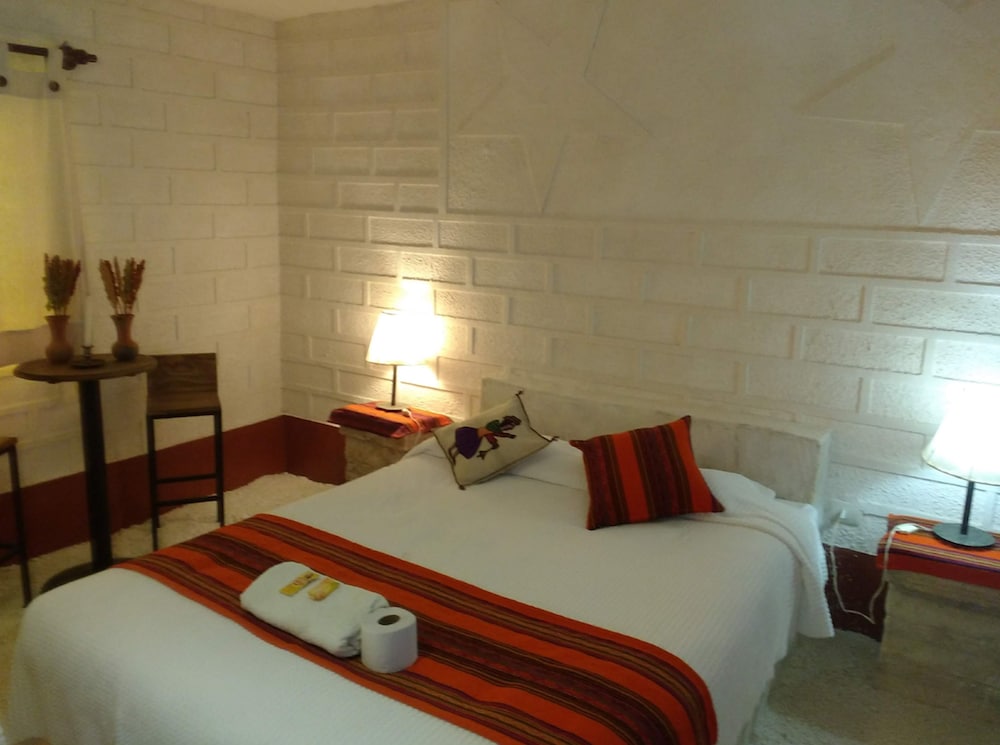 Hotel de Sal La Escondida