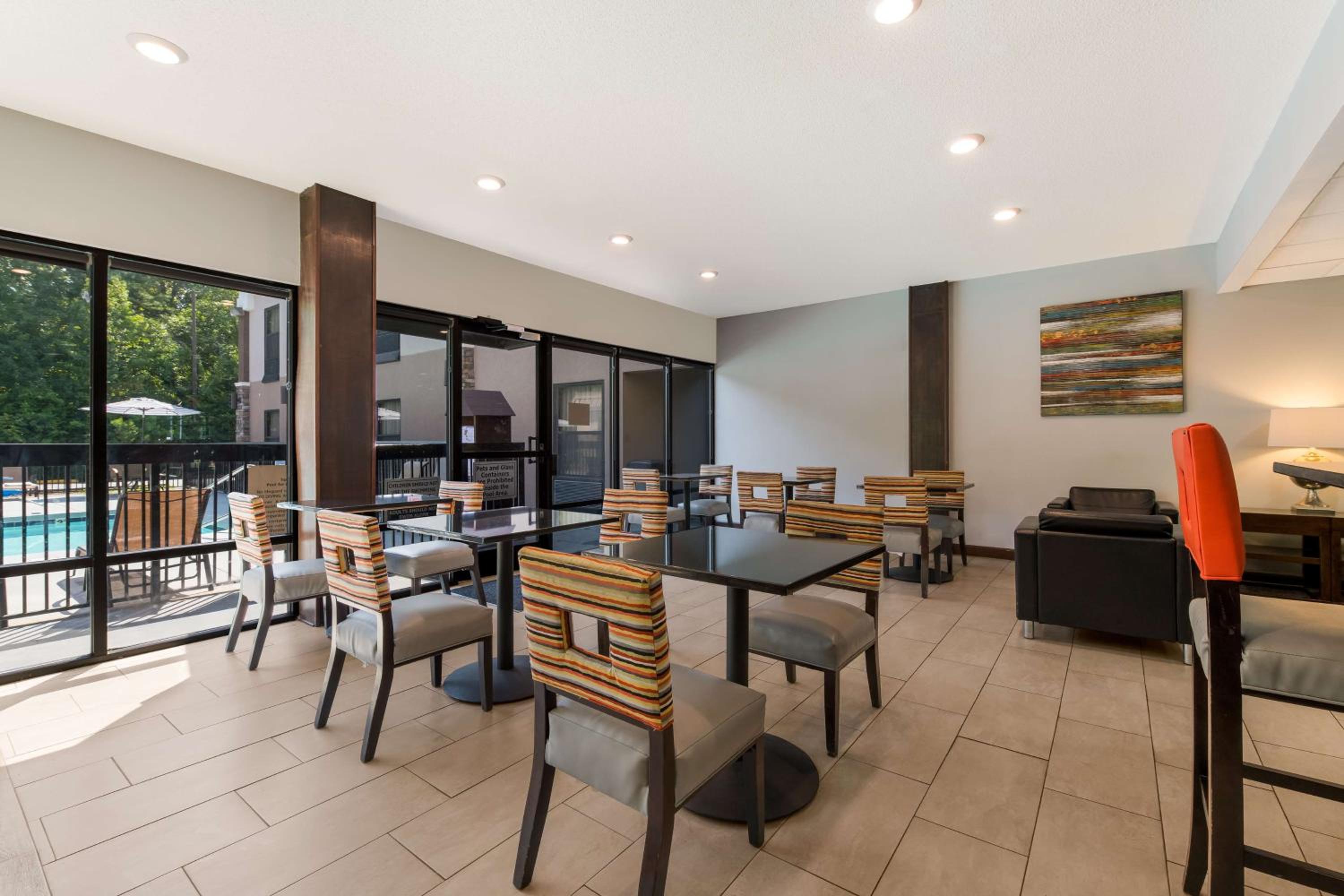 Best Western Albemarle Inn
